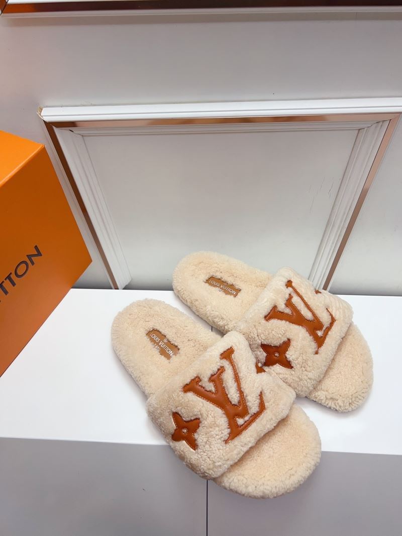 Louis Vuitton Slippers